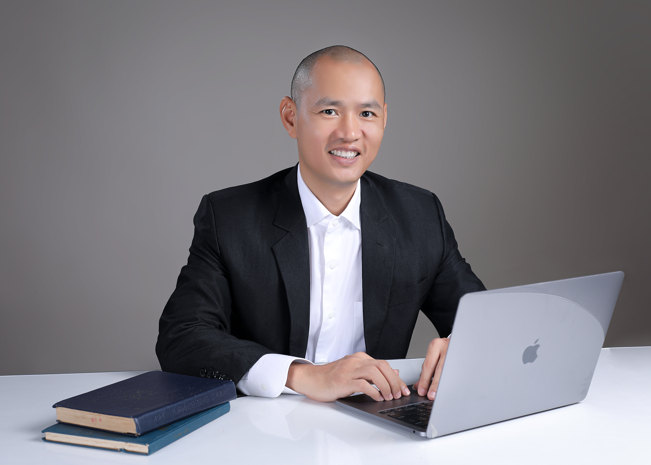 Eroca Thanh cố vấn doanh nghiệp